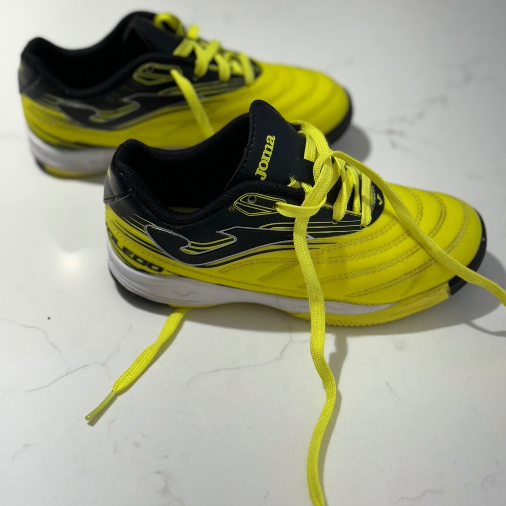 Joma Kids Indoor Soccer Shoes